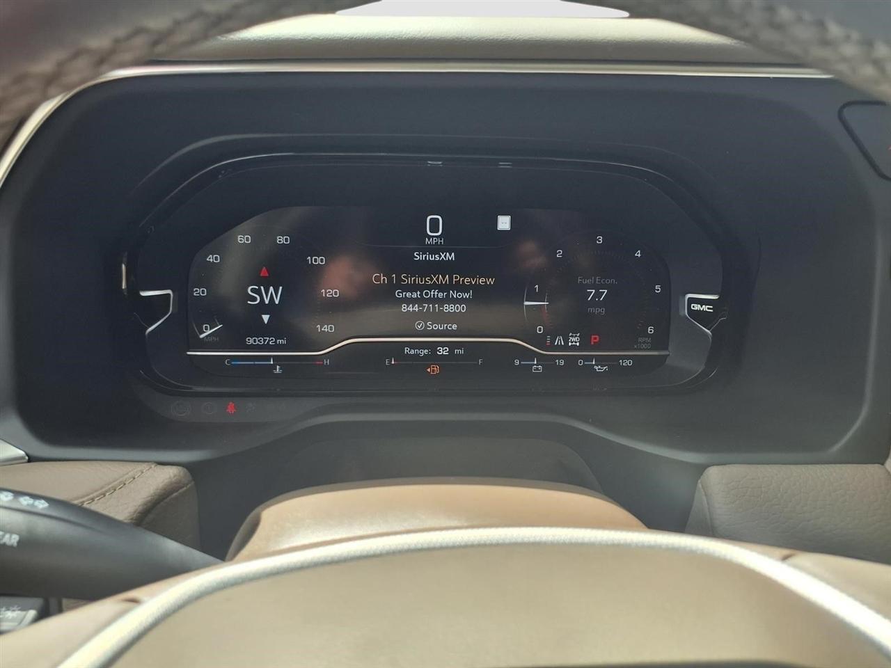 GMC Yukon XL Denali 4WD 2022