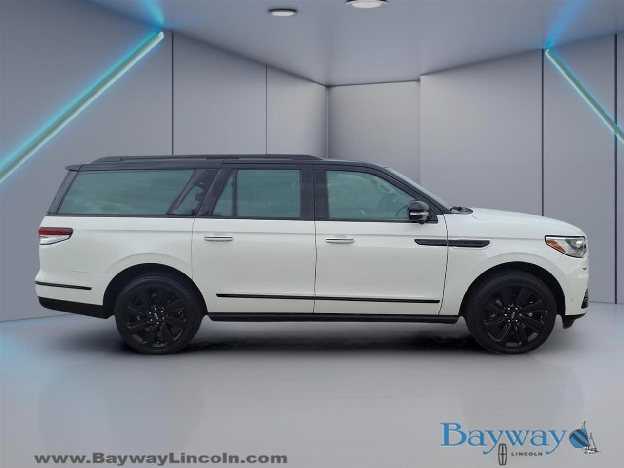 Lincoln Navigator L Reserve 2023