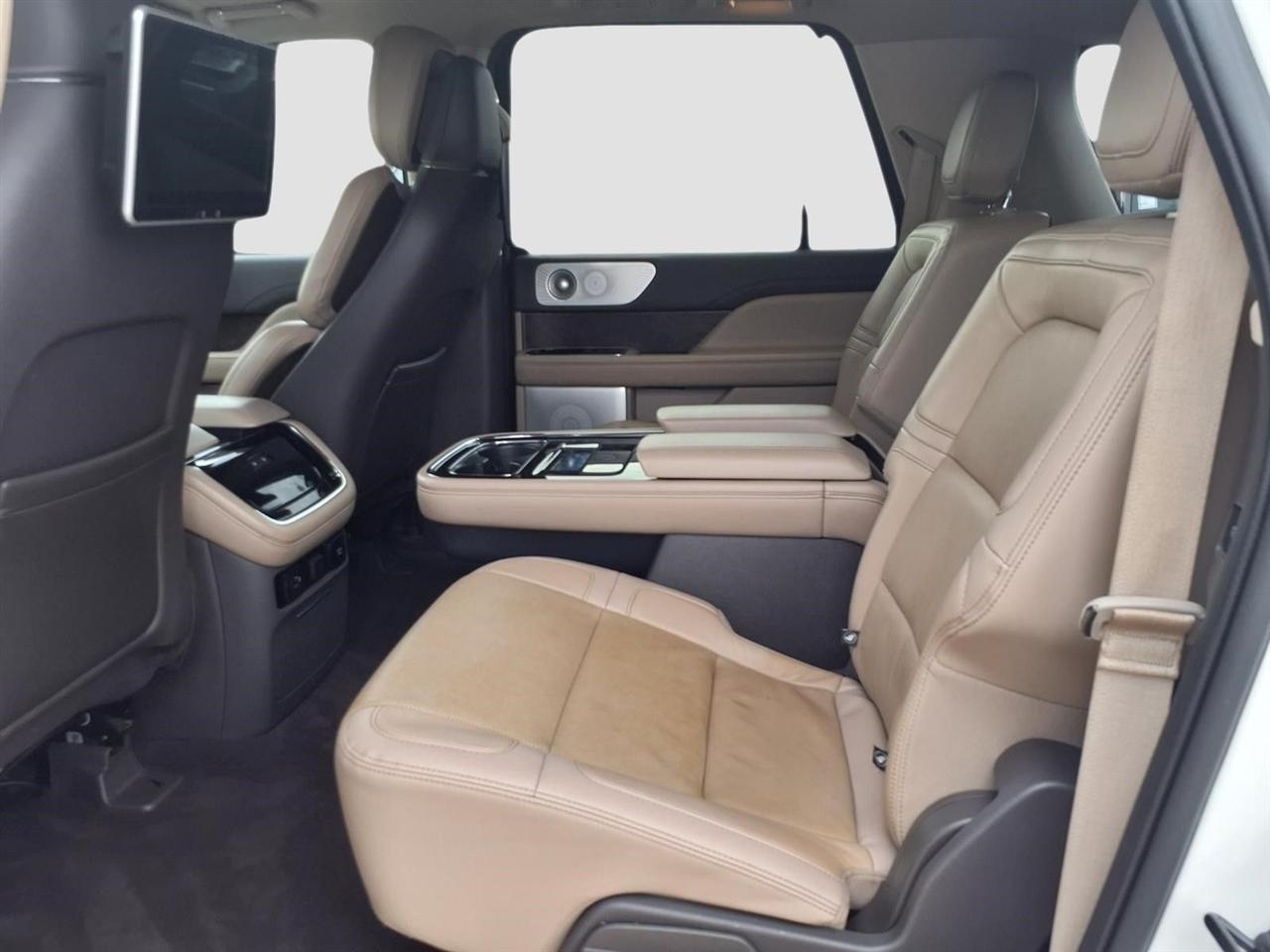 Lincoln Navigator L Reserve 2023