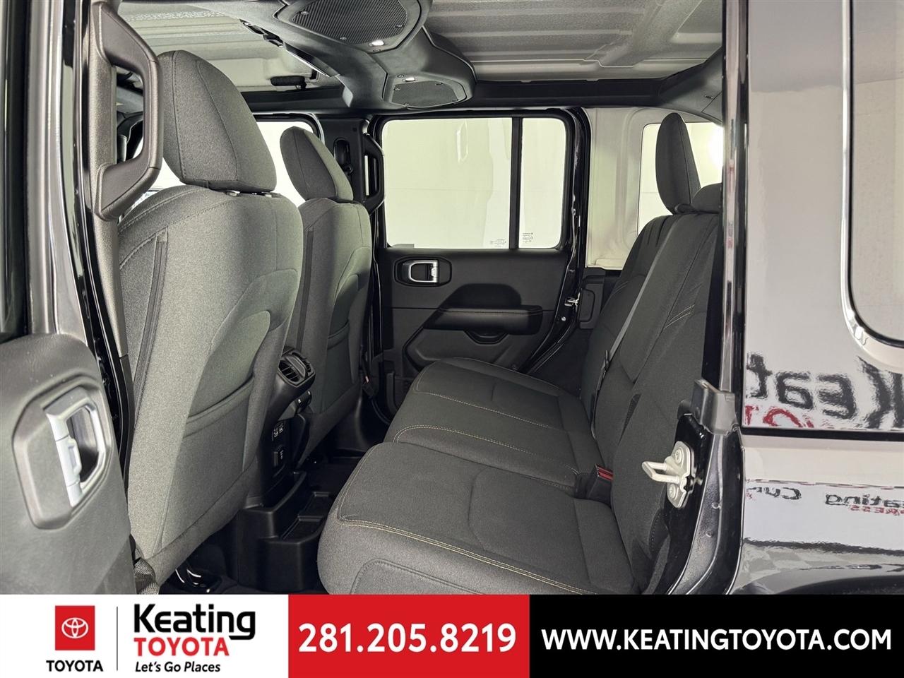 Jeep Wrangler 4xe Sahara 2024