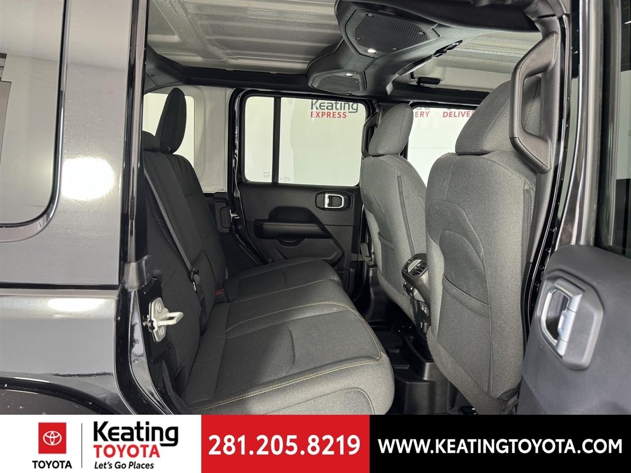 Jeep Wrangler 4xe Sahara 2024