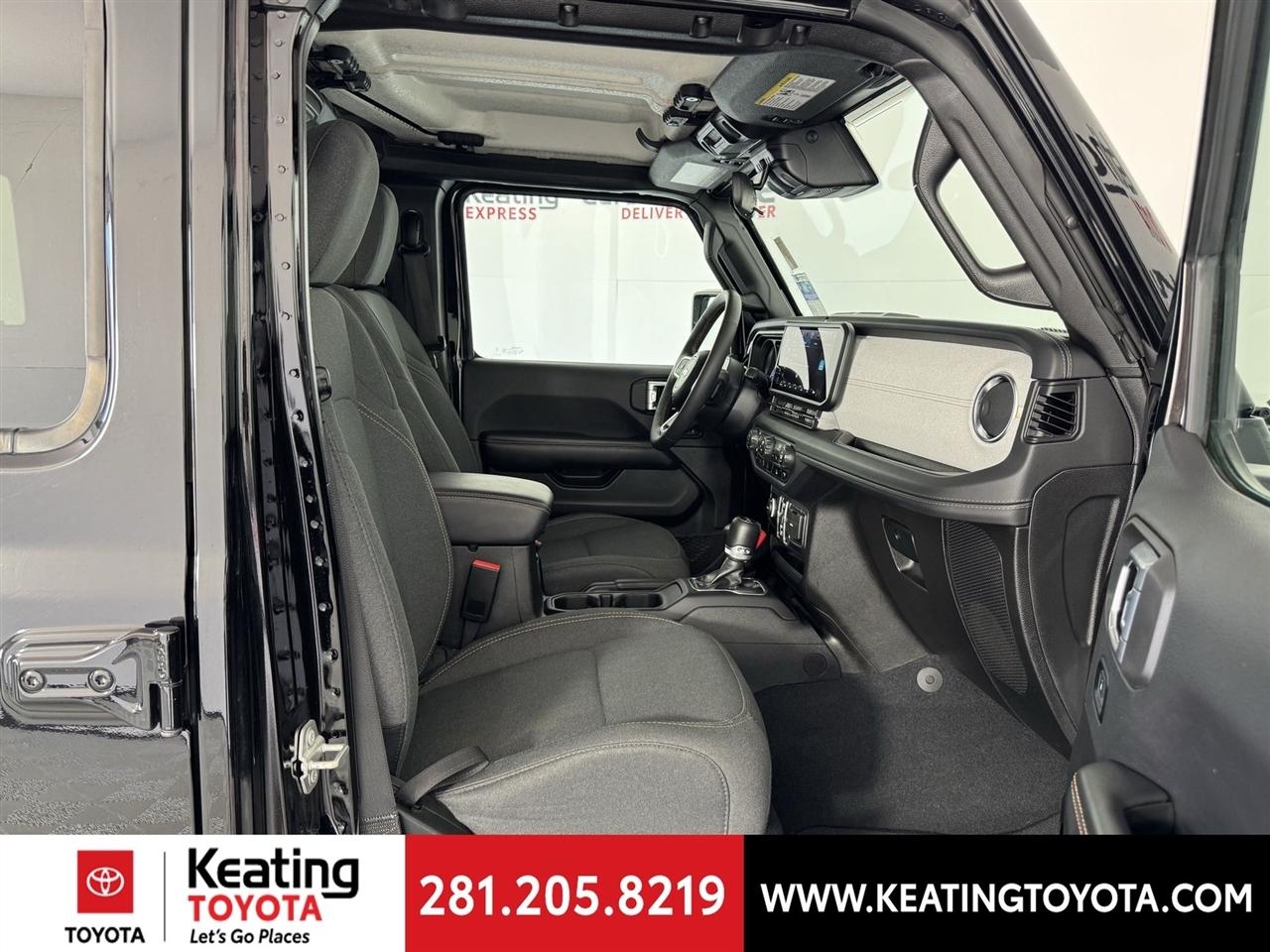 Jeep Wrangler 4xe Sahara 2024