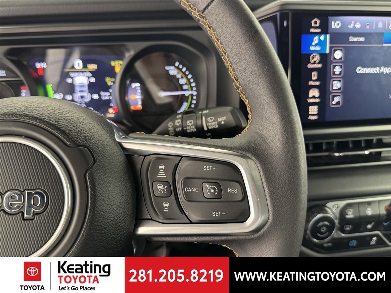 Jeep Wrangler 4xe Sahara 2024