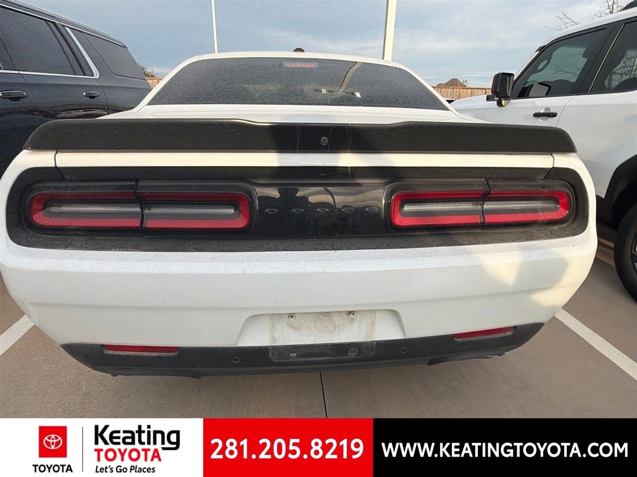 Dodge Challenger R/T Plus 2022