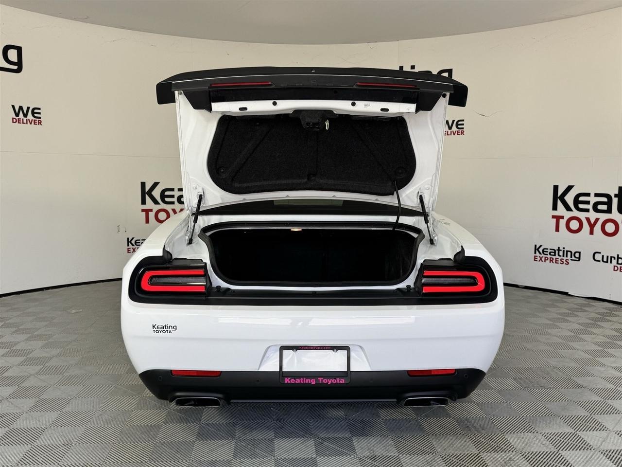 Dodge Challenger R/T Plus 2022