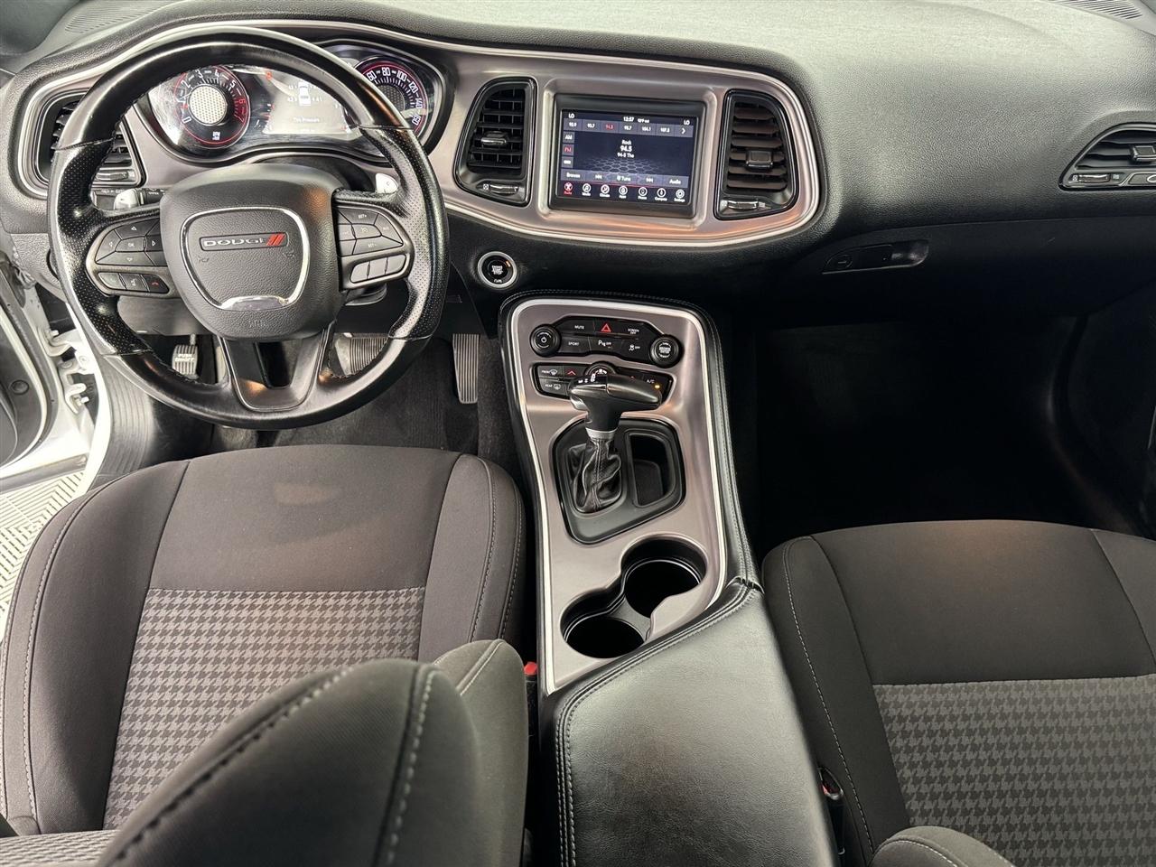 Dodge Challenger R/T Plus 2022