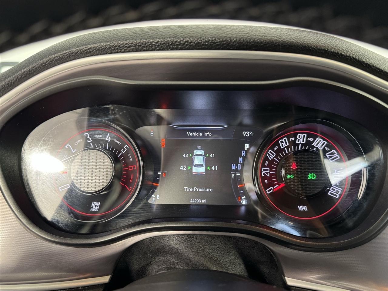 Dodge Challenger R/T Plus 2022