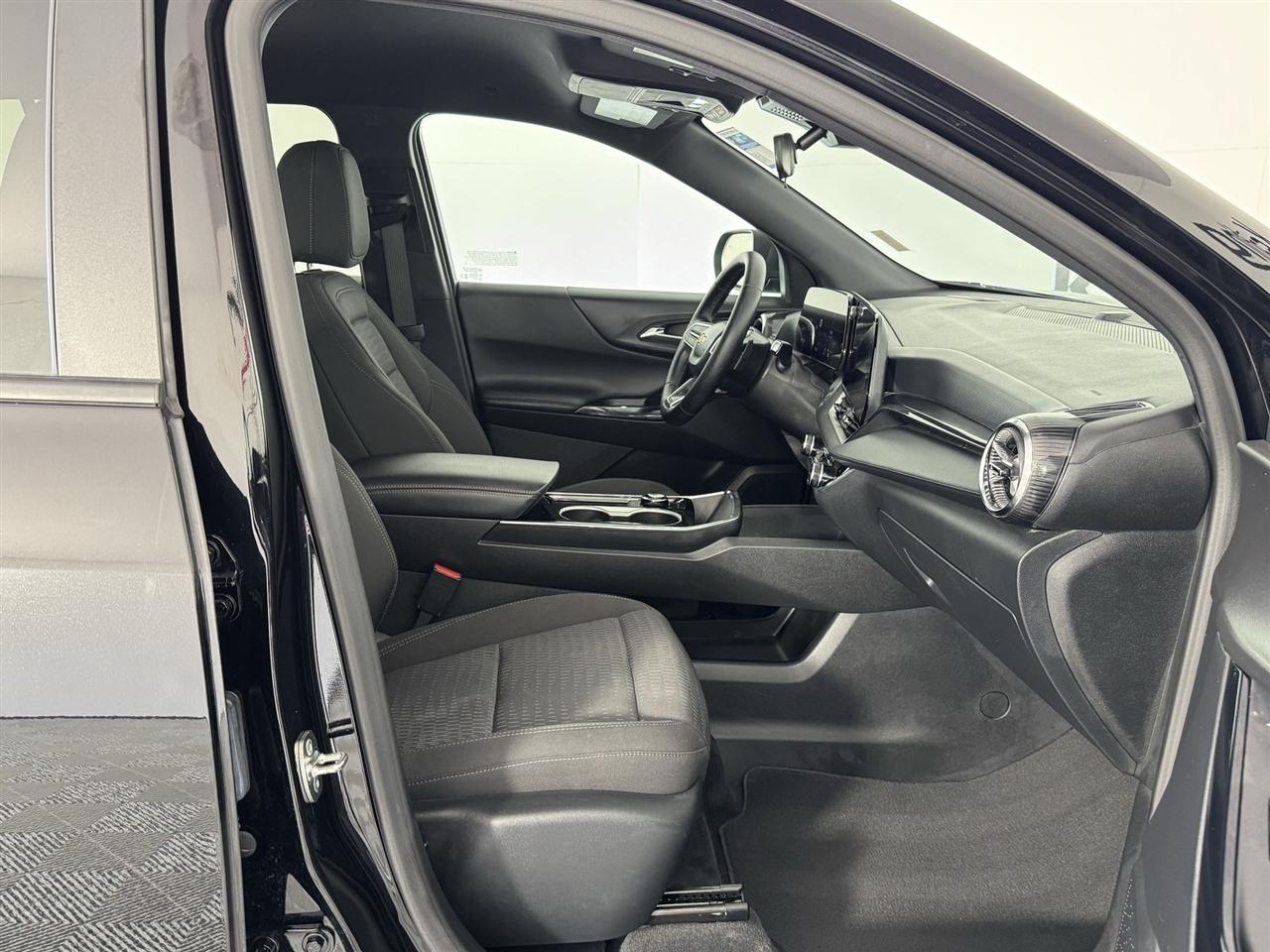 Chevrolet Equinox LT 2WD 2026