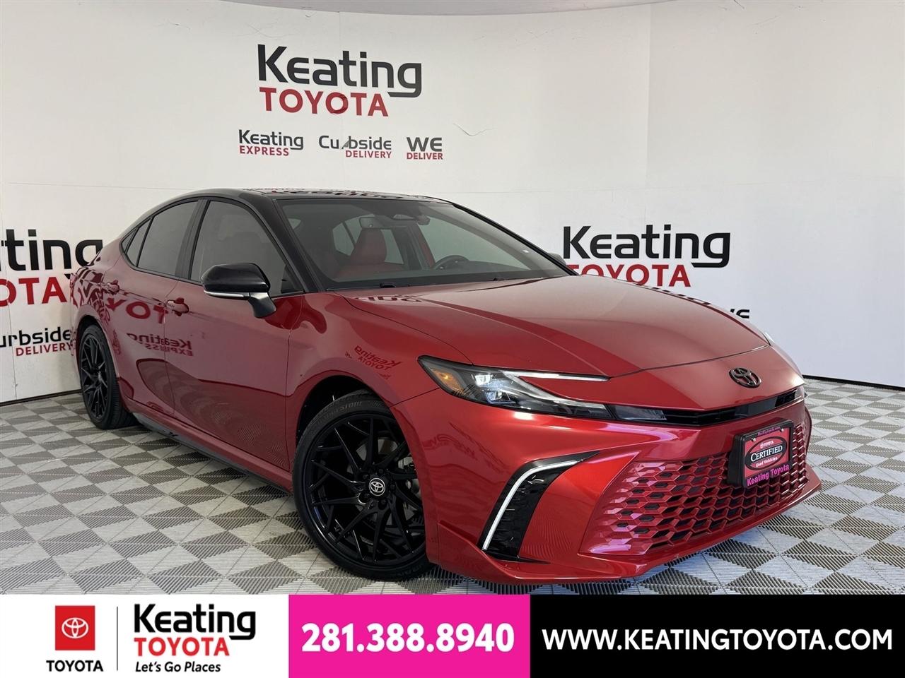 Toyota Camry Hybrid XLE 2026