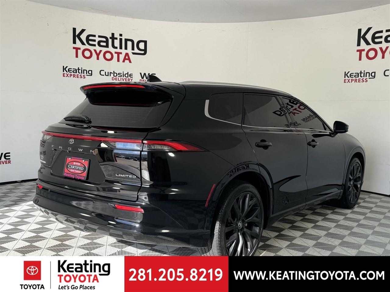 Toyota Crown Signia XLE 2025