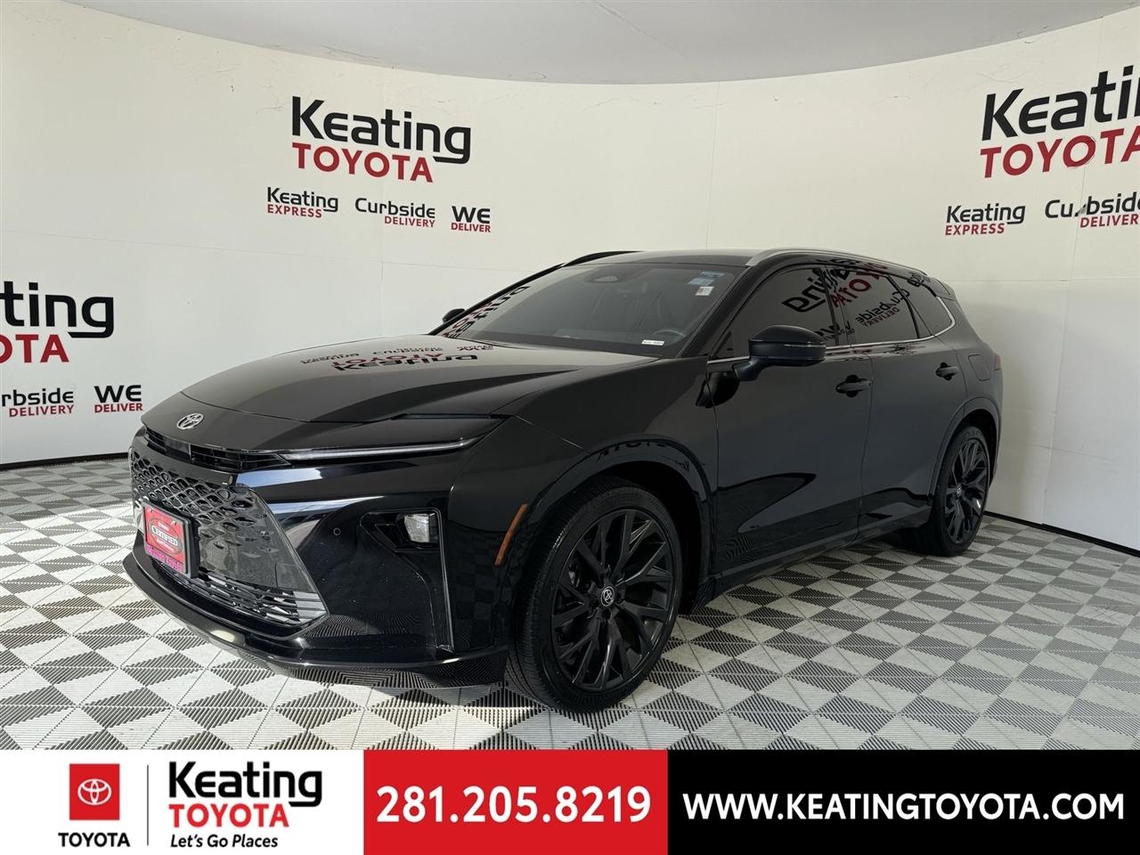 Toyota Crown Signia XLE 2025