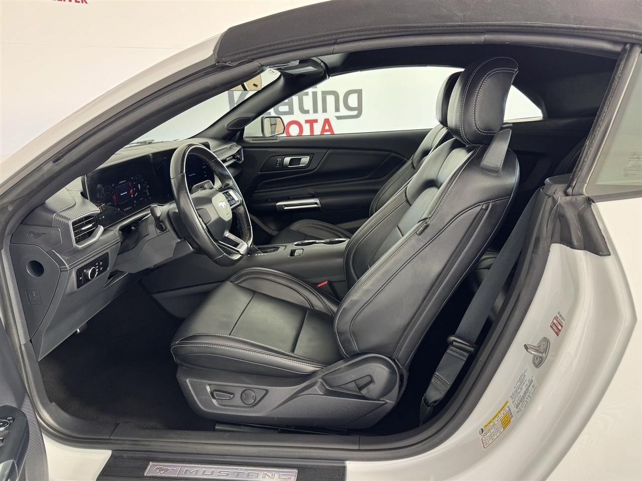 Ford Mustang EcoBoost Premium Convertible 2025