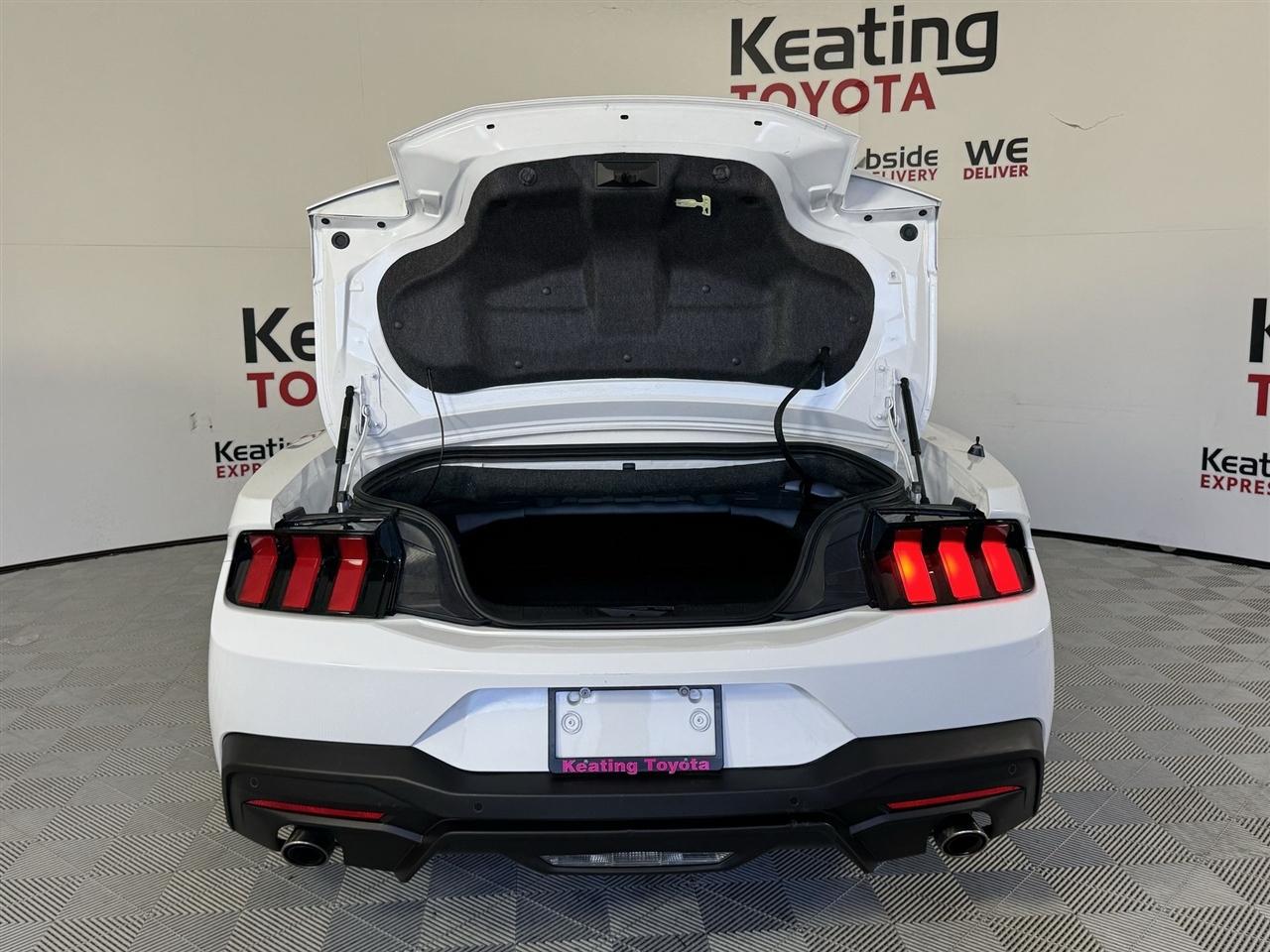 Ford Mustang EcoBoost Premium Convertible 2025