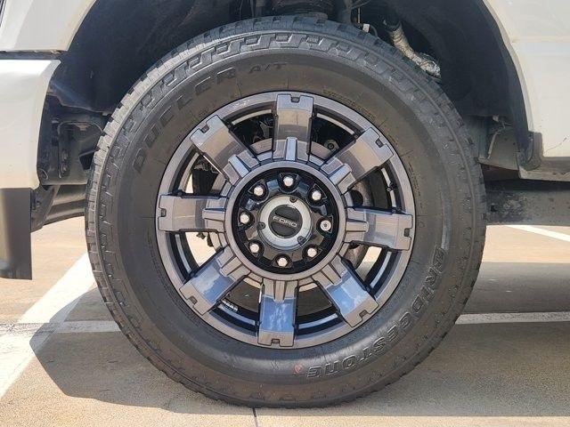 Ford F-250 SD XL Crew Cab 4WD 2026