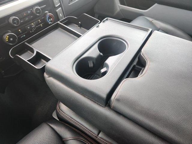 Ford F-250 SD XL Crew Cab 4WD 2026