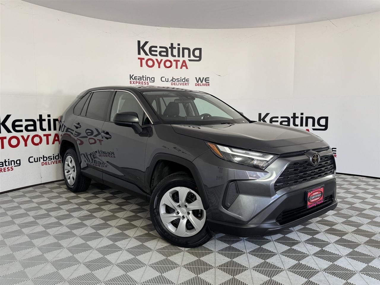 Toyota RAV4 LE AWD 2025