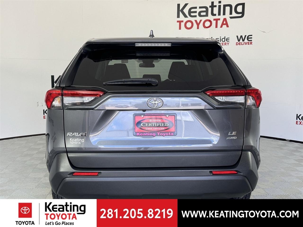 Toyota RAV4 LE AWD 2025