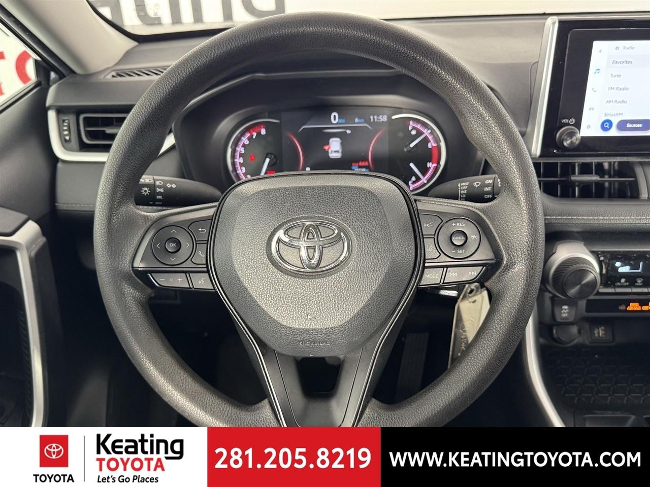 Toyota RAV4 LE AWD 2025