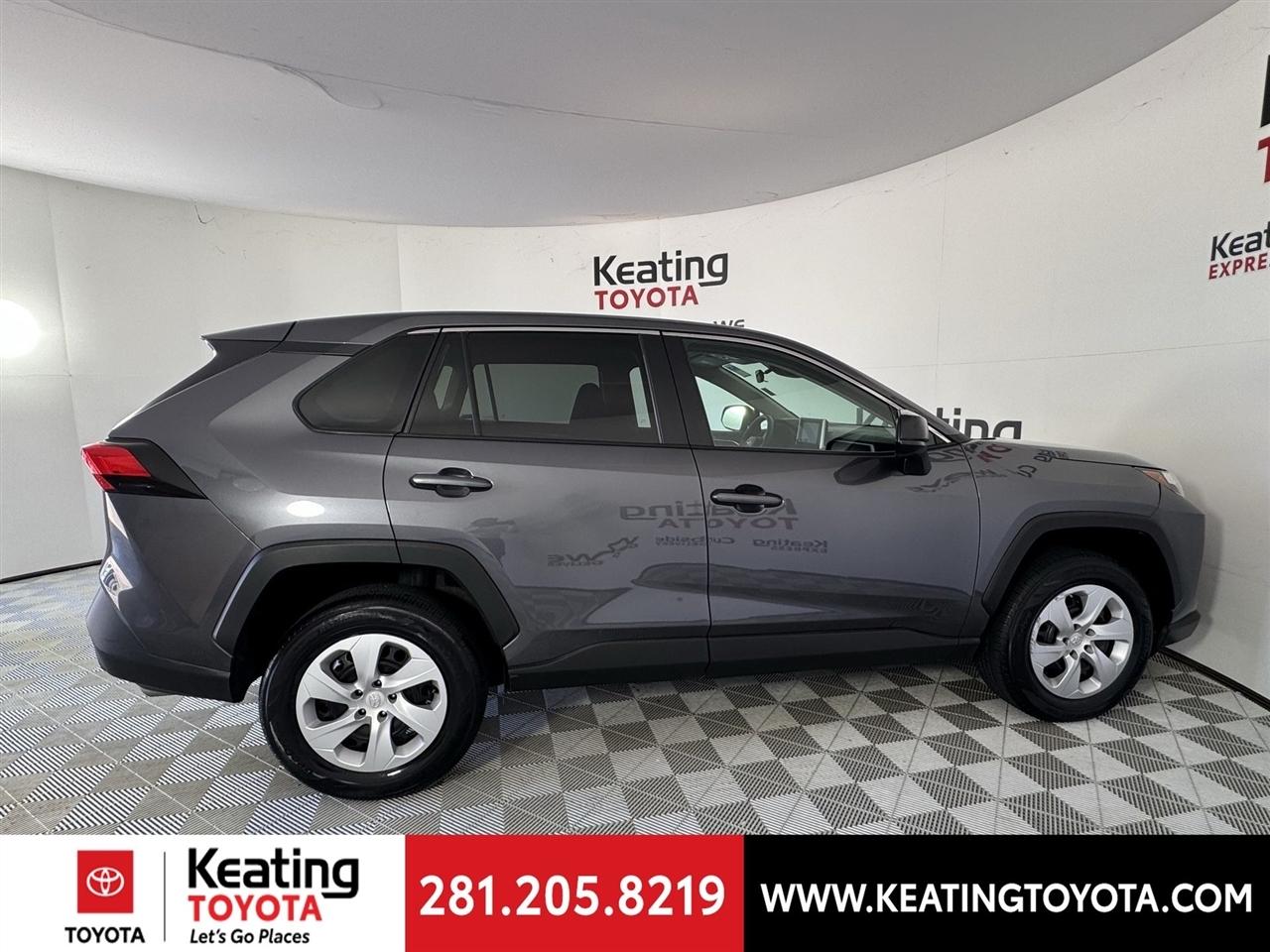 Toyota RAV4 LE AWD 2025