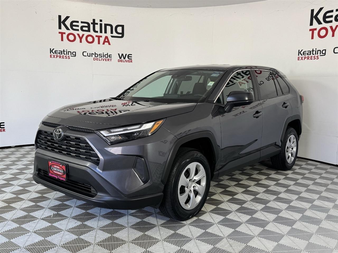 Toyota RAV4 LE AWD 2025