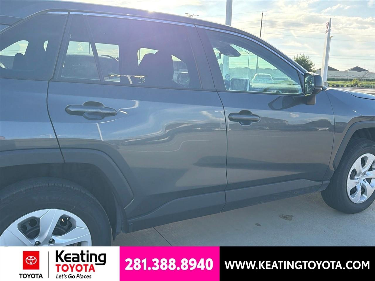 Toyota RAV4 LE AWD 2025