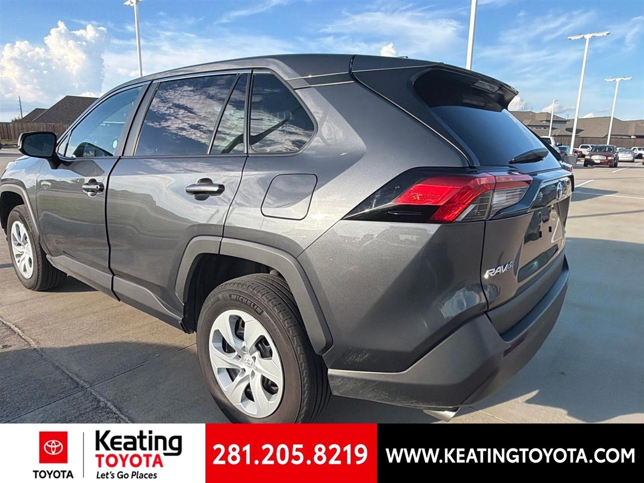 Toyota RAV4 LE AWD 2025