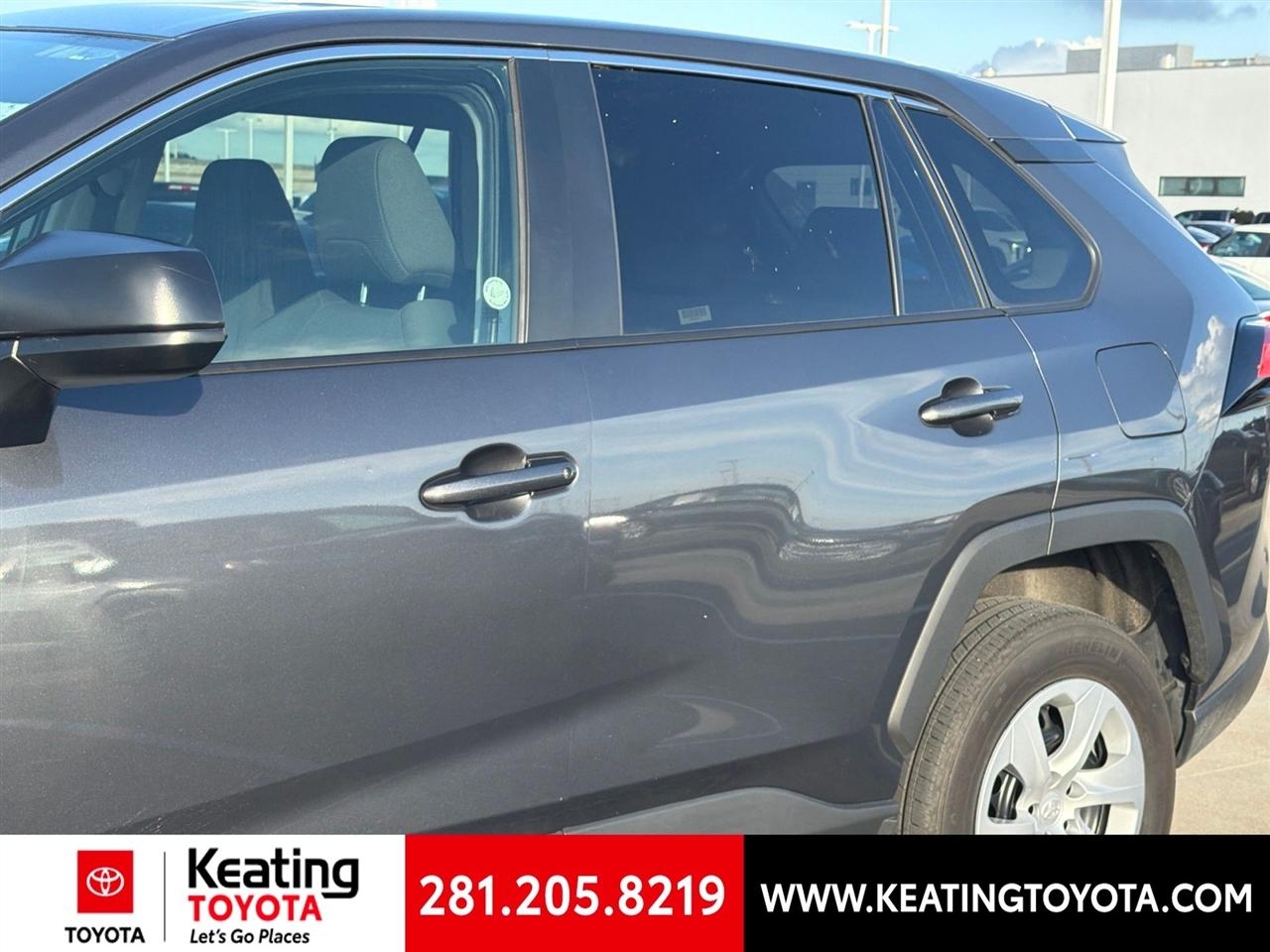 Toyota RAV4 LE AWD 2025