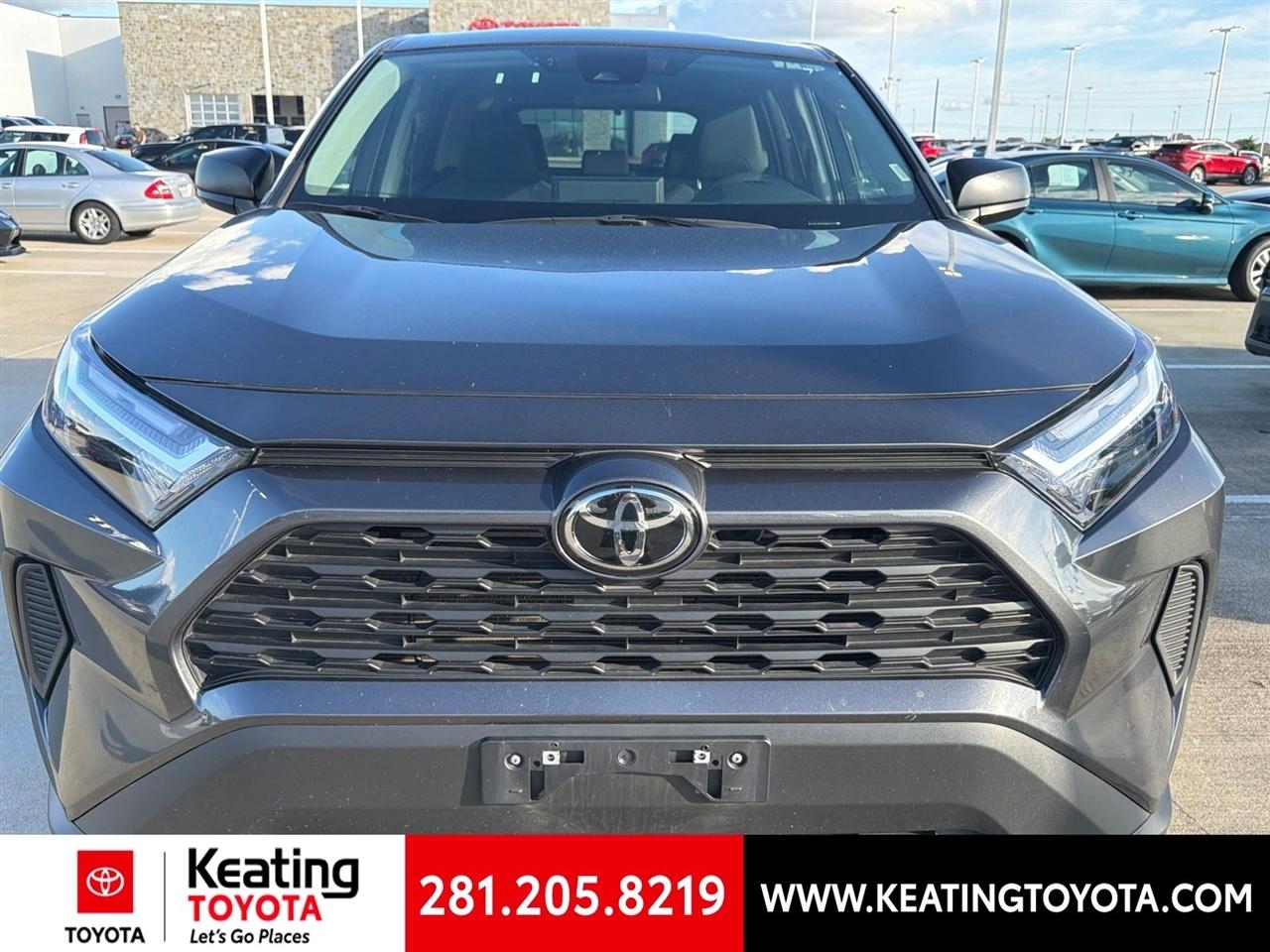Toyota RAV4 LE AWD 2025