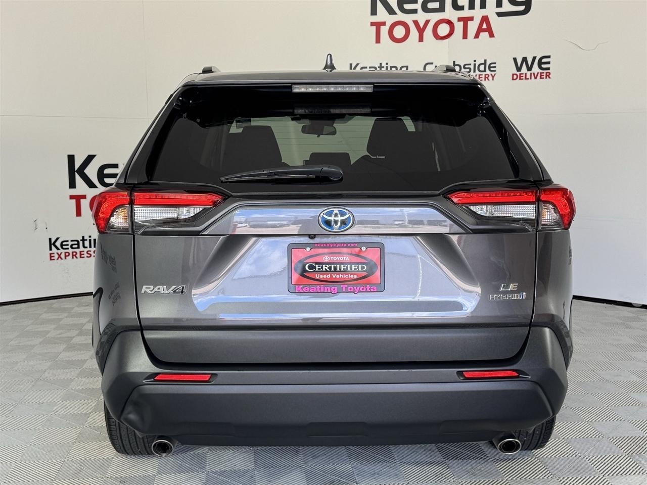 Toyota RAV4 Hybrid LE 2024