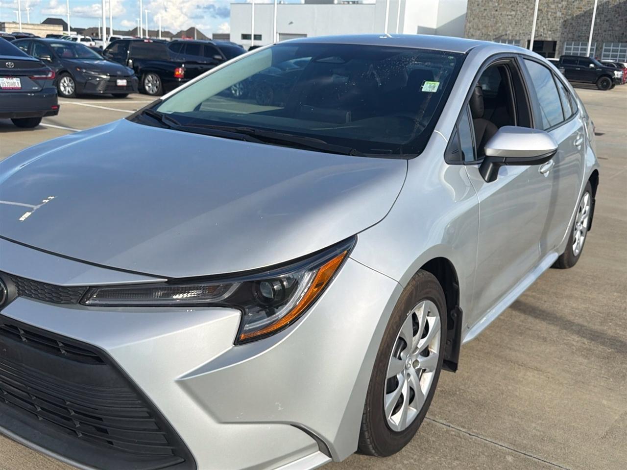 Toyota Corolla LE 2024