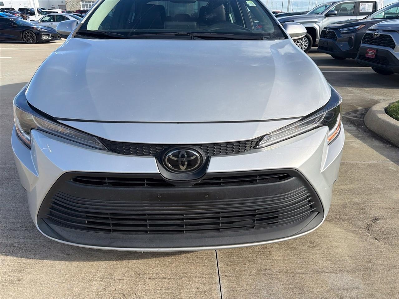 Toyota Corolla LE 2024