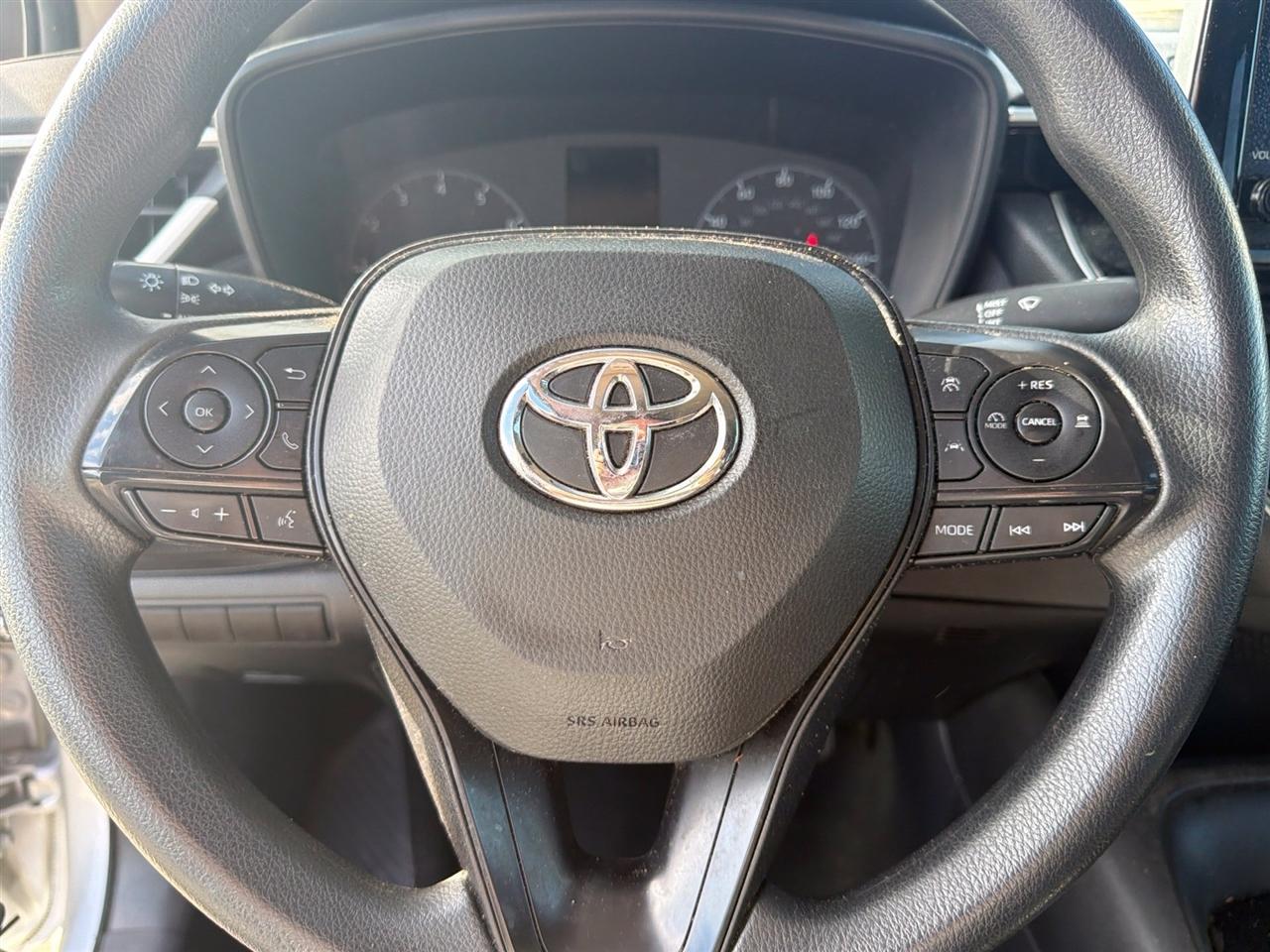 Toyota Corolla LE 2024