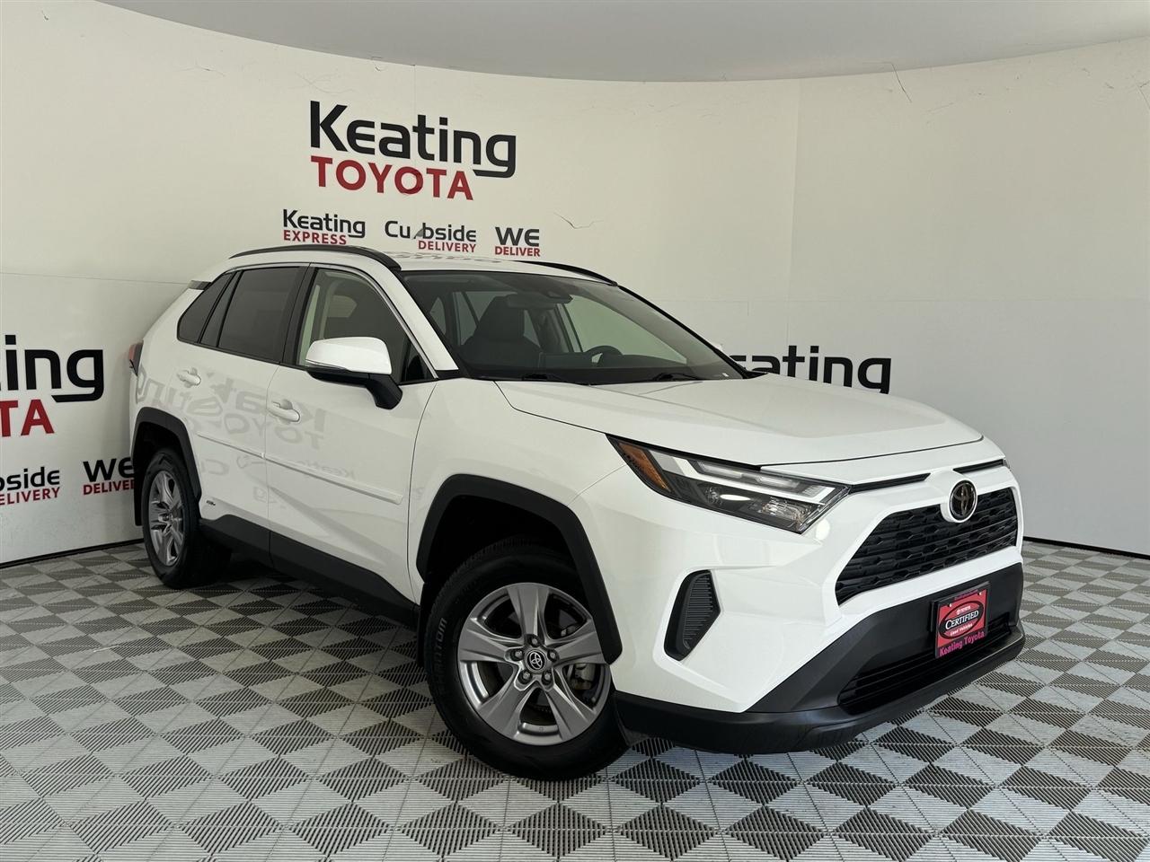 Toyota RAV4 Hybrid XLE 2025