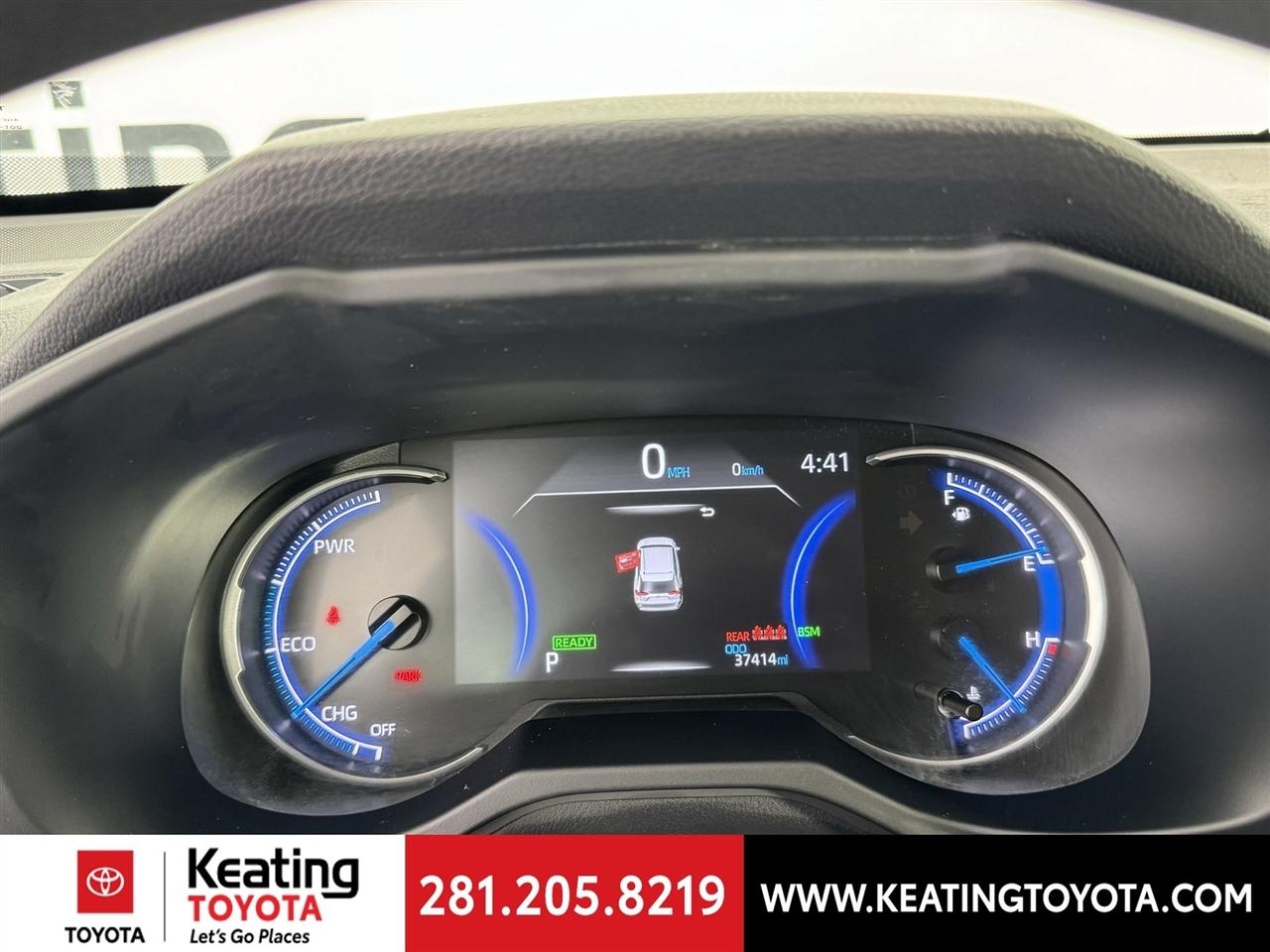 Toyota RAV4 Hybrid XLE 2025