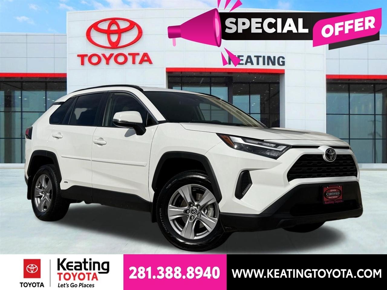 Toyota RAV4 Hybrid XLE 2025