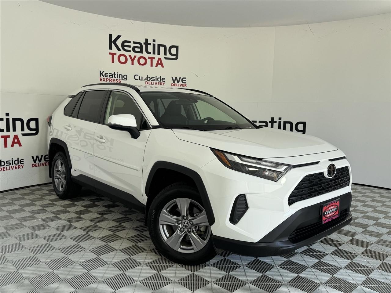Toyota RAV4 Hybrid XLE 2025