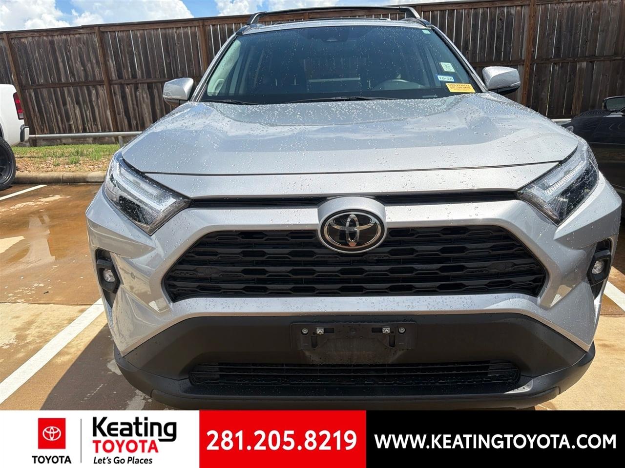 Toyota RAV4 XLE Premium AWD 2024