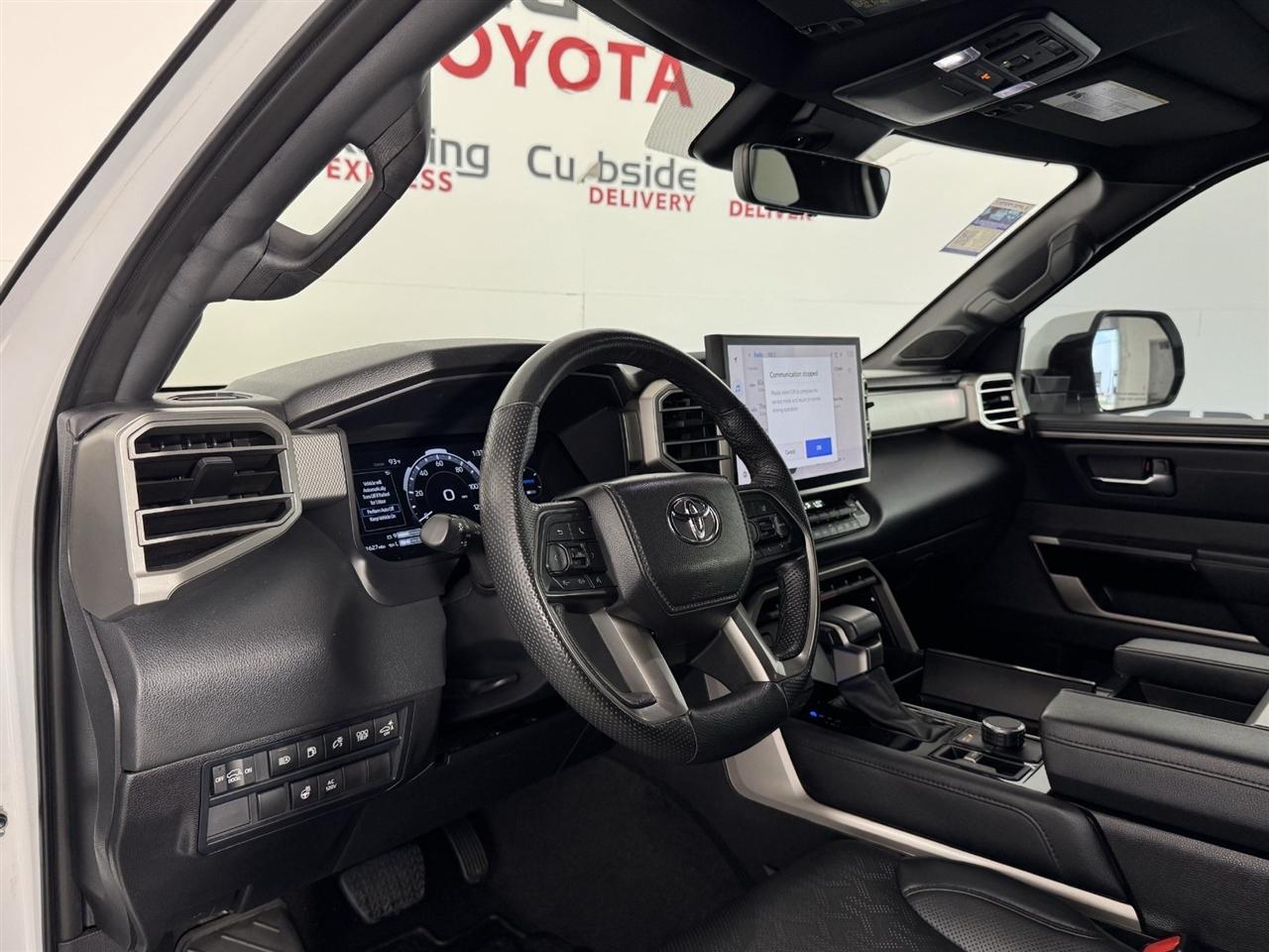 Toyota Sequoia TRD Pro 4WD 2025