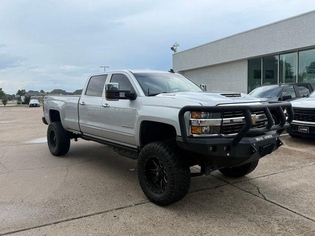 Chevrolet Silverado 3500HD LTZ Crew Cab 4WD 2017