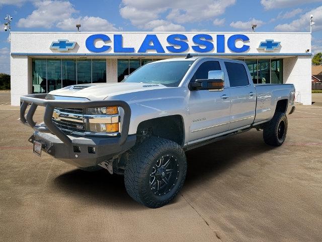 Chevrolet Silverado 3500HD LTZ Crew Cab 4WD 2017