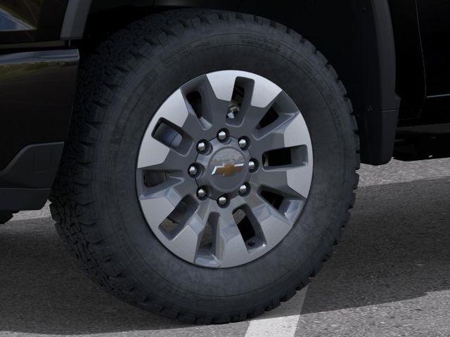 Chevrolet Silverado 2500HD Custom Crew Cab Long Box 4WD 2026