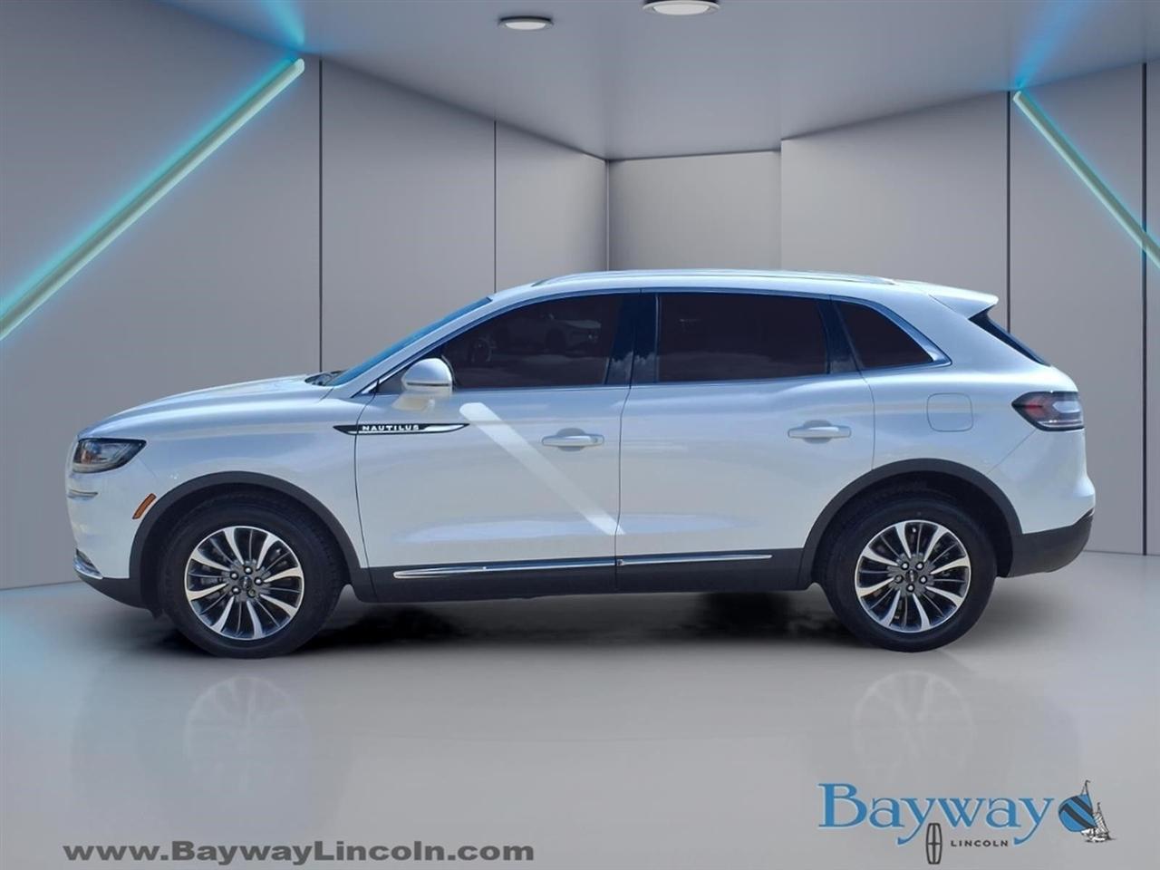 Lincoln Nautilus Reserve AWD 2023