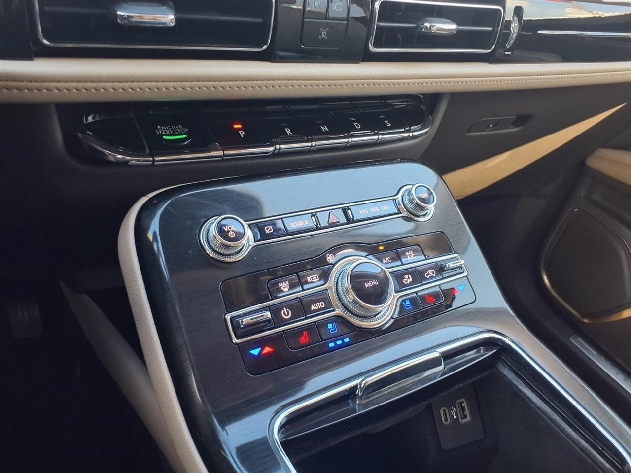 Lincoln Nautilus Reserve AWD 2023