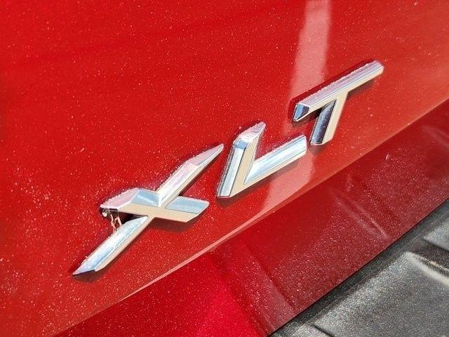 Ford Explorer XLT 2023