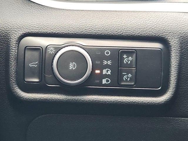Ford Explorer XLT 2023