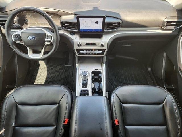 Ford Explorer XLT 2023
