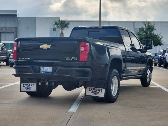 Chevrolet Silverado 3500HD High Country Crew Cab 4WD 2024