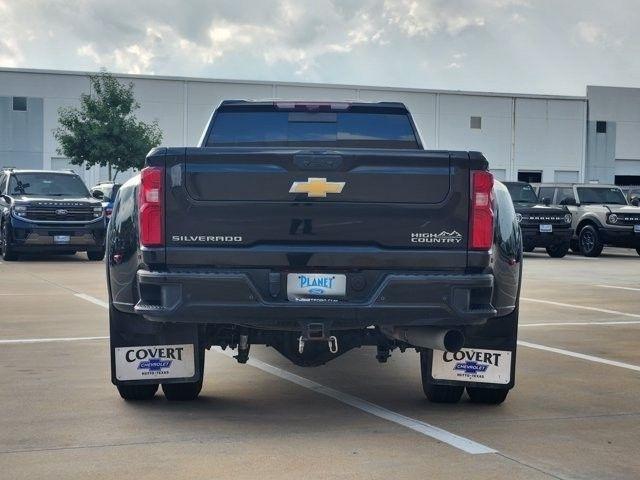 Chevrolet Silverado 3500HD High Country Crew Cab 4WD 2024