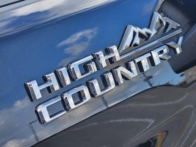 Chevrolet Silverado 3500HD High Country Crew Cab 4WD 2024