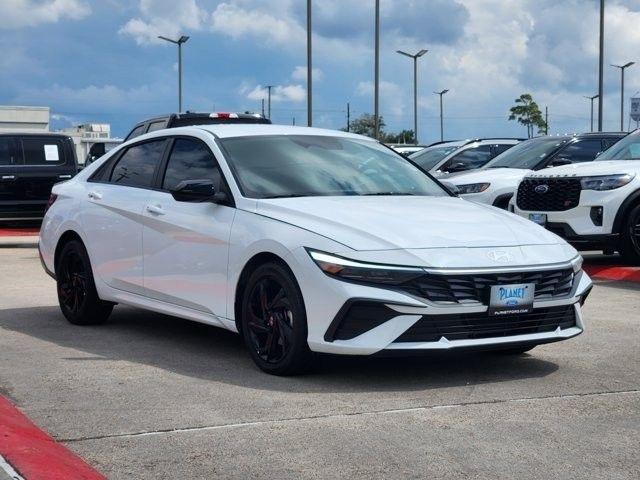 Hyundai Elantra SEL Sport 2026